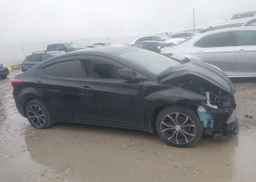 2013 HYUNDAI ELANTRA GL