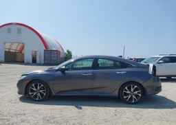 2019 HONDA Civic touring
