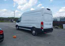 2025 FORD transit t-250