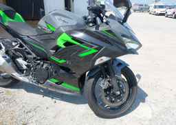 2019 KAWASAKI EX400