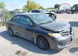 2013 TOYOTA COROLLA S
