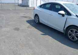 2016 CHEVROLET CRUZE LT