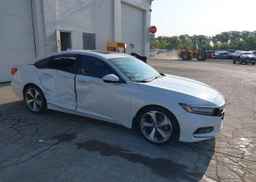 2019 HONDA ACCORD TOURING
