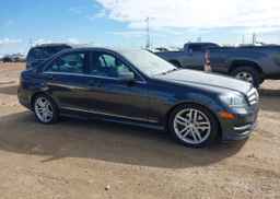 2013 MERCEDES-BENZ C 300 4MATIC