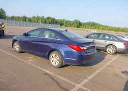 2011 HYUNDAI SONATA GL