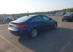 2011 HYUNDAI SONATA GL