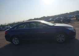 2011 HYUNDAI SONATA GL