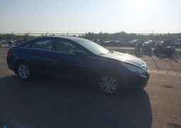 2011 HYUNDAI SONATA GL