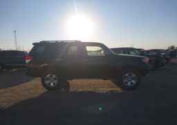 2013 TOYOTA 4RUNNER SR5 V6