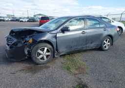 2011 TOYOTA CAMRY LE