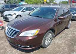 2012 CHRYSLER 200 LX