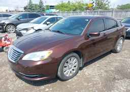 2012 CHRYSLER 200 LX