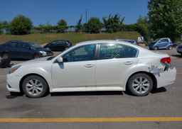 2013 SUBARU LEGACY 2.5I PREMIUM