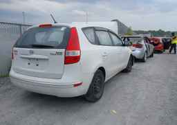2011 HYUNDAI ELANTRA TOURING GLS