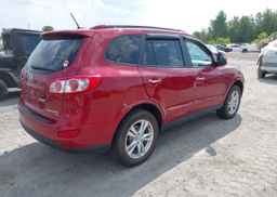 2011 HYUNDAI SANTA FE SE