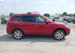 2011 HYUNDAI SANTA FE SE