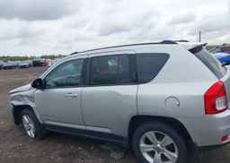 2011 JEEP COMPASS