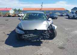 2017 VOLKSWAGEN GOLF 1.8 TSI COMFORTLINE