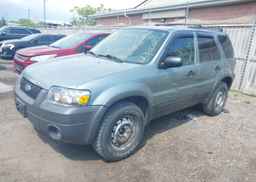 2005 FORD ESCAPE XLT