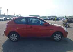 2010 HYUNDAI ACCENT SE