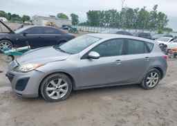 2011 MAZDA 3 I