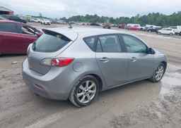 2011 MAZDA 3 I