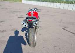 2005 HONDA VFR800