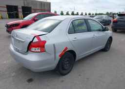 2011 TOYOTA YARIS