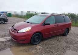 2010 TOYOTA SIENNA CE