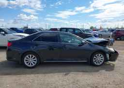 2012 TOYOTA CAMRY XLE V6