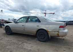1998 TOYOTA CAMRY CE