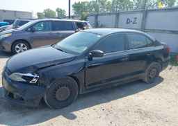 2013 VOLKSWAGEN JETTA S