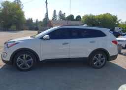 2016 HYUNDAI SANTA FE SE