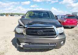 2012 TOYOTA TUNDRA DOUBLE CAB SR5