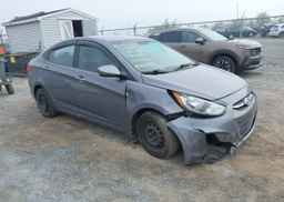 2015 HYUNDAI ACCENT GL