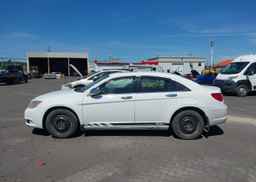 2013 CHRYSLER 200 LIMITED