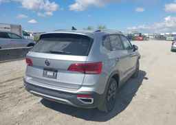 2024 VOLKSWAGEN TAOS SE