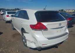 2010 TOYOTA VENZA