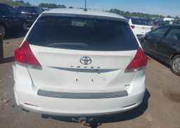 2010 TOYOTA VENZA