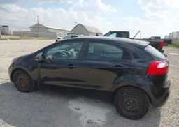 2013 KIA RIO EX
