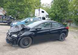 2013 HYUNDAI ELANTRA GL