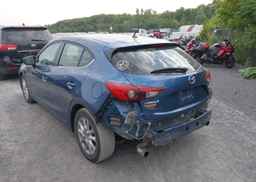 2017 MAZDA 3 TOURING