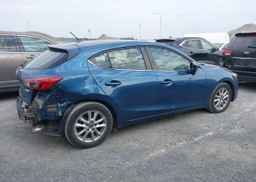 2017 MAZDA 3 TOURING