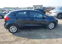 2015 KIA RIO LX