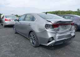 2023 KIA FORTE EX