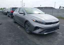 2023 KIA FORTE EX