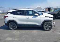 2024 KIA SELTOS LX