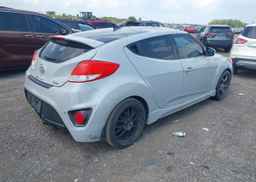 2014 HYUNDAI Veloster Turbo