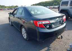 2013 TOYOTA CAMRY HYBRID