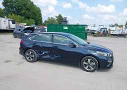 2020 KIA FORTE5 EX